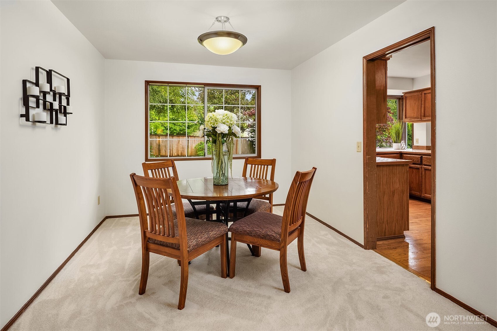 24346 SE 43rd Place , Sammamish, WA 98029