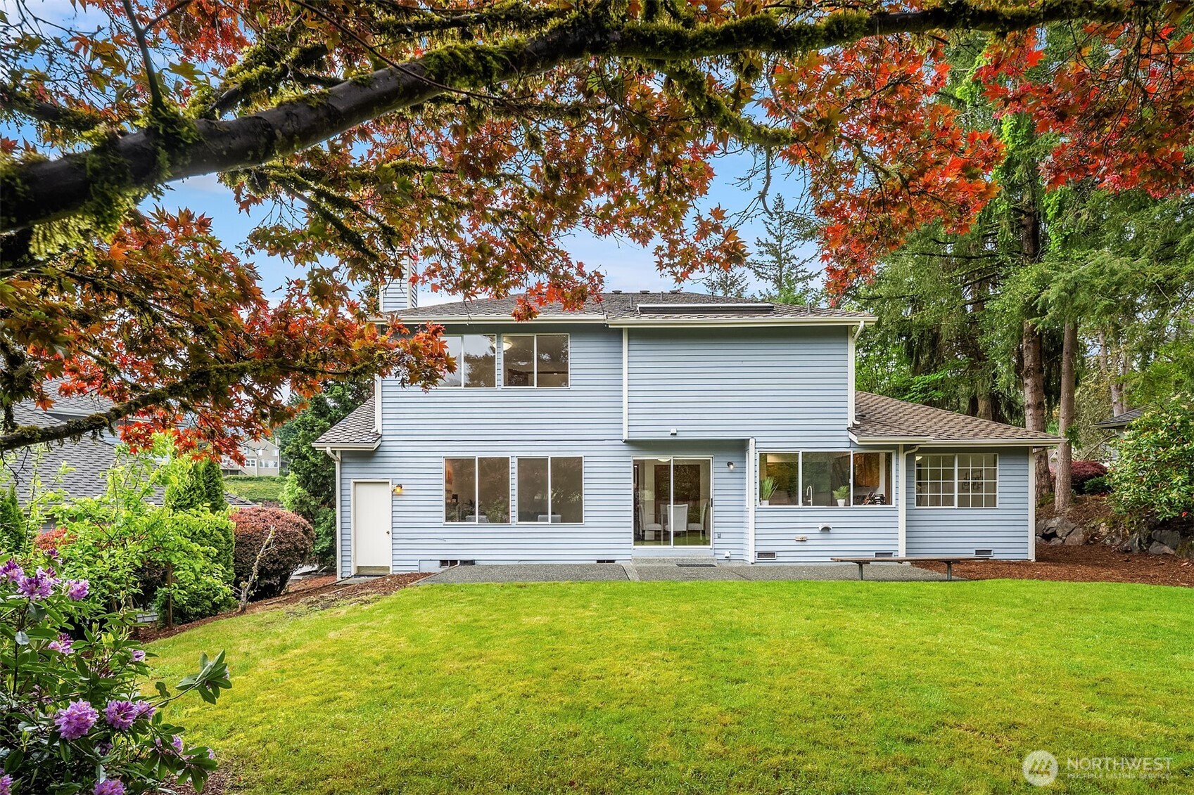 24346 SE 43rd Place , Sammamish, WA 98029