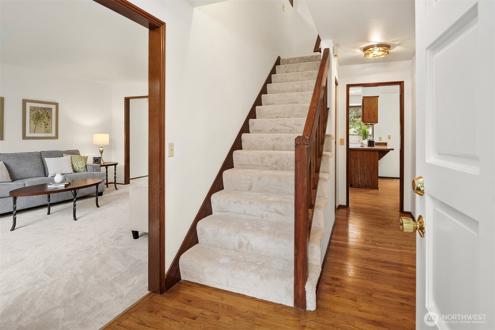 24346 SE 43rd Place , Sammamish, WA 98029