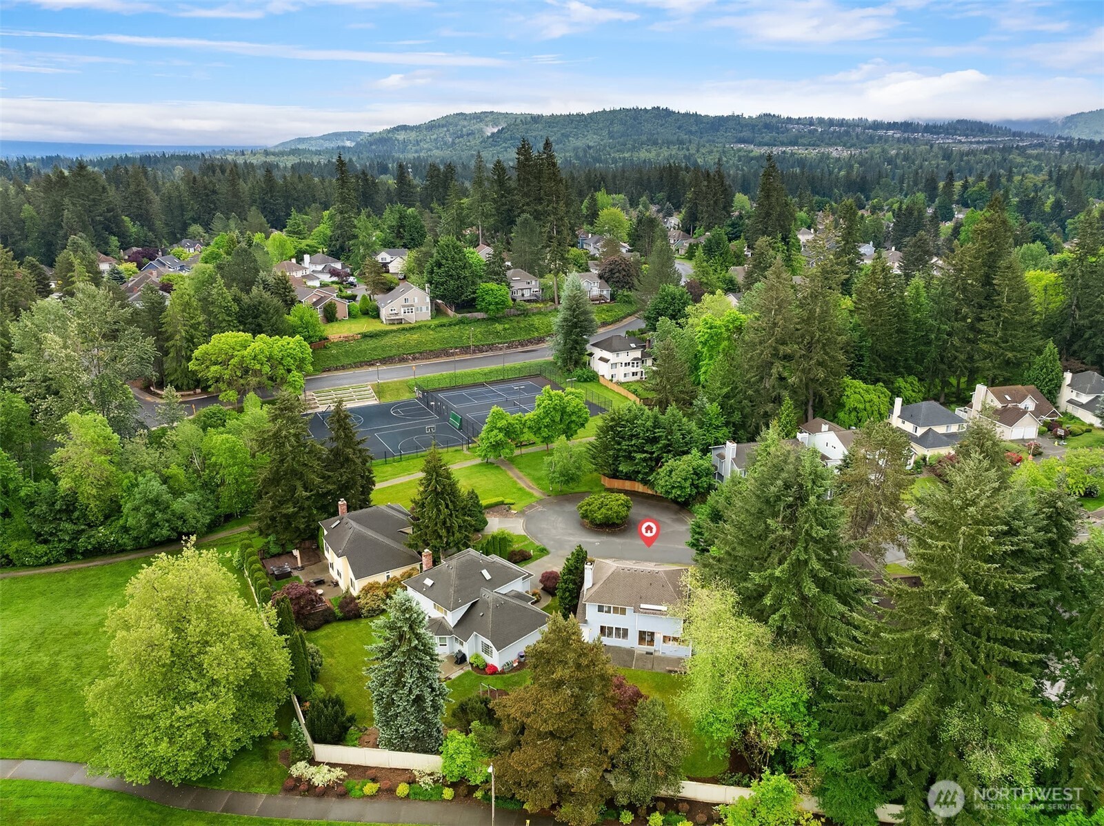 24346 SE 43rd Place , Sammamish, WA 98029