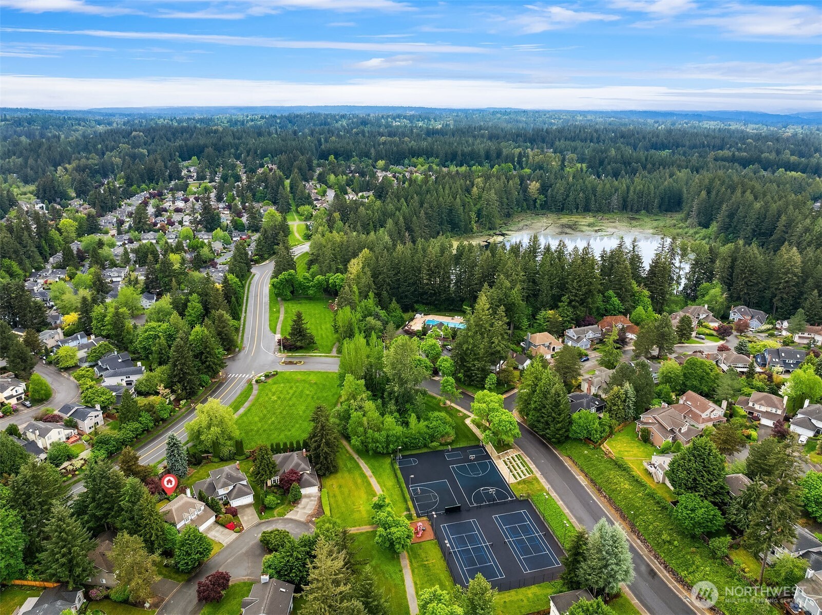 24346 SE 43rd Place , Sammamish, WA 98029