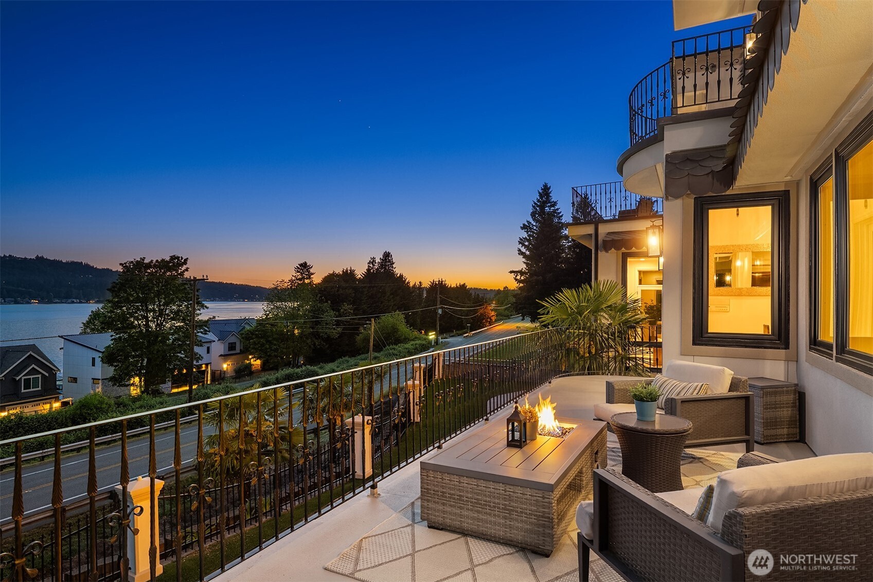 3921 202nd Place SE, Sammamish, WA 98075