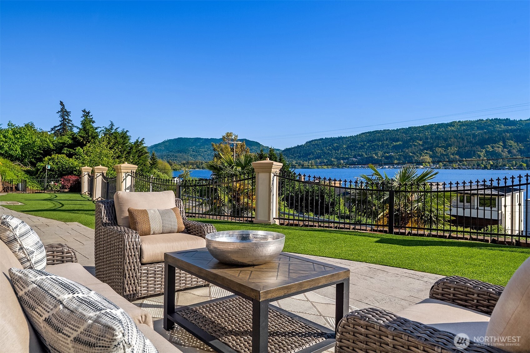 3921 202nd Place SE, Sammamish, WA 98075