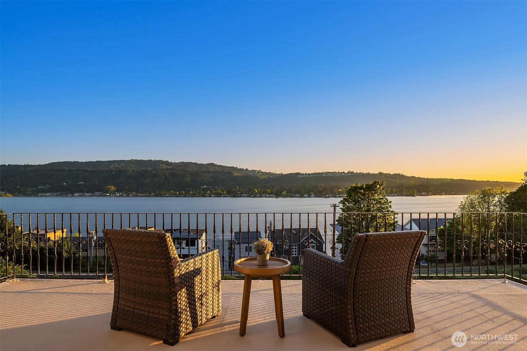 3921 202nd Place SE, Sammamish, WA 98075