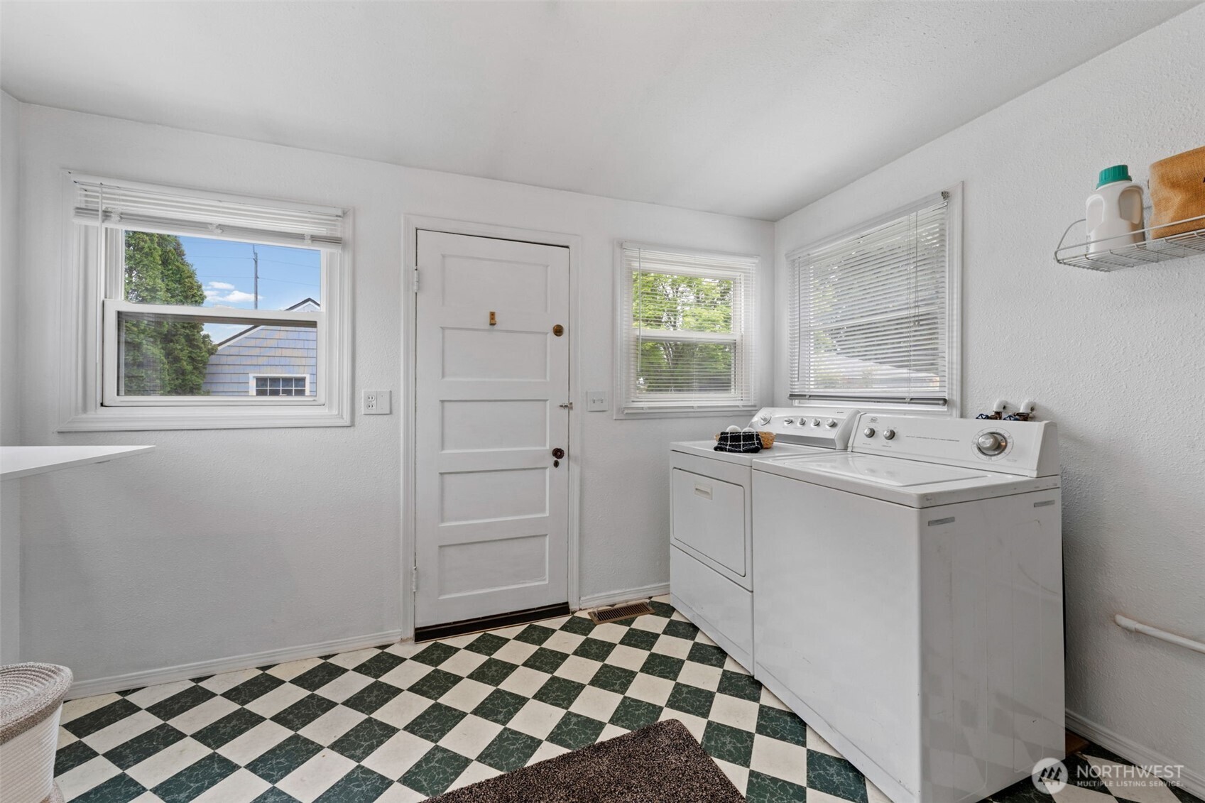 4414 N 19th Street , Tacoma, WA 98406