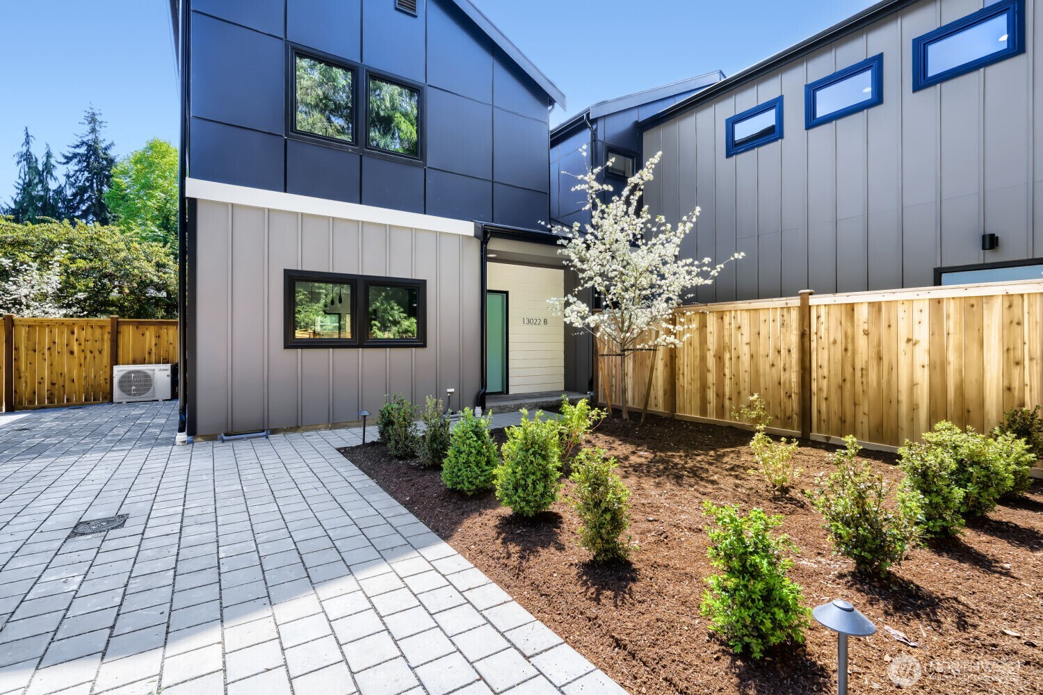 13022 Corliss Avenue N #B, Seattle, WA 98133