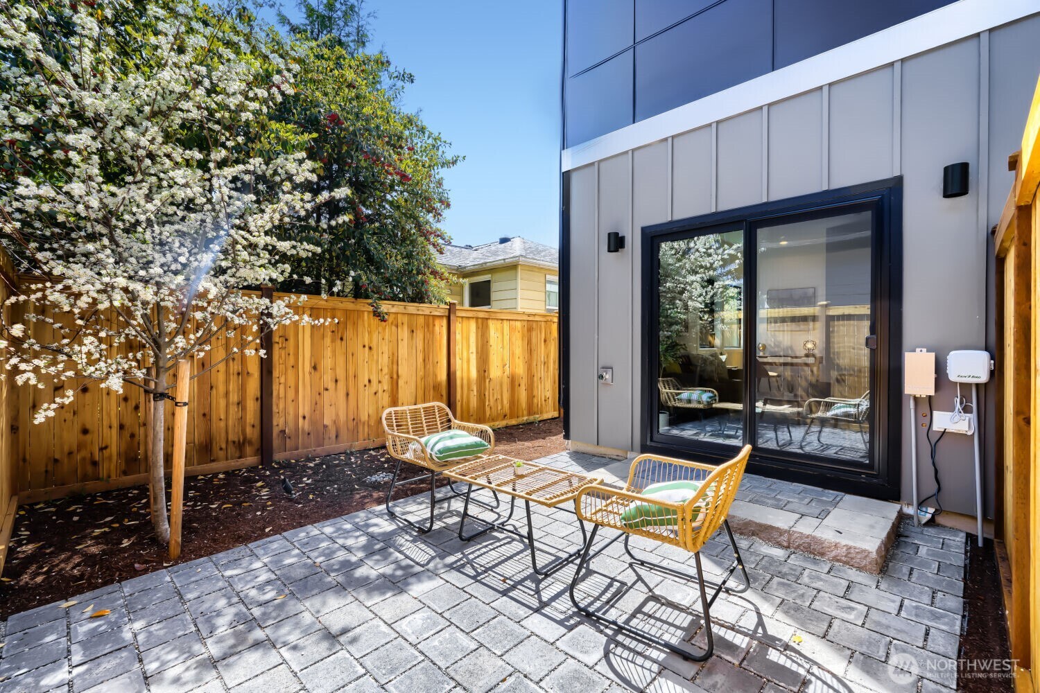 13022 Corliss Avenue N #B, Seattle, WA 98133