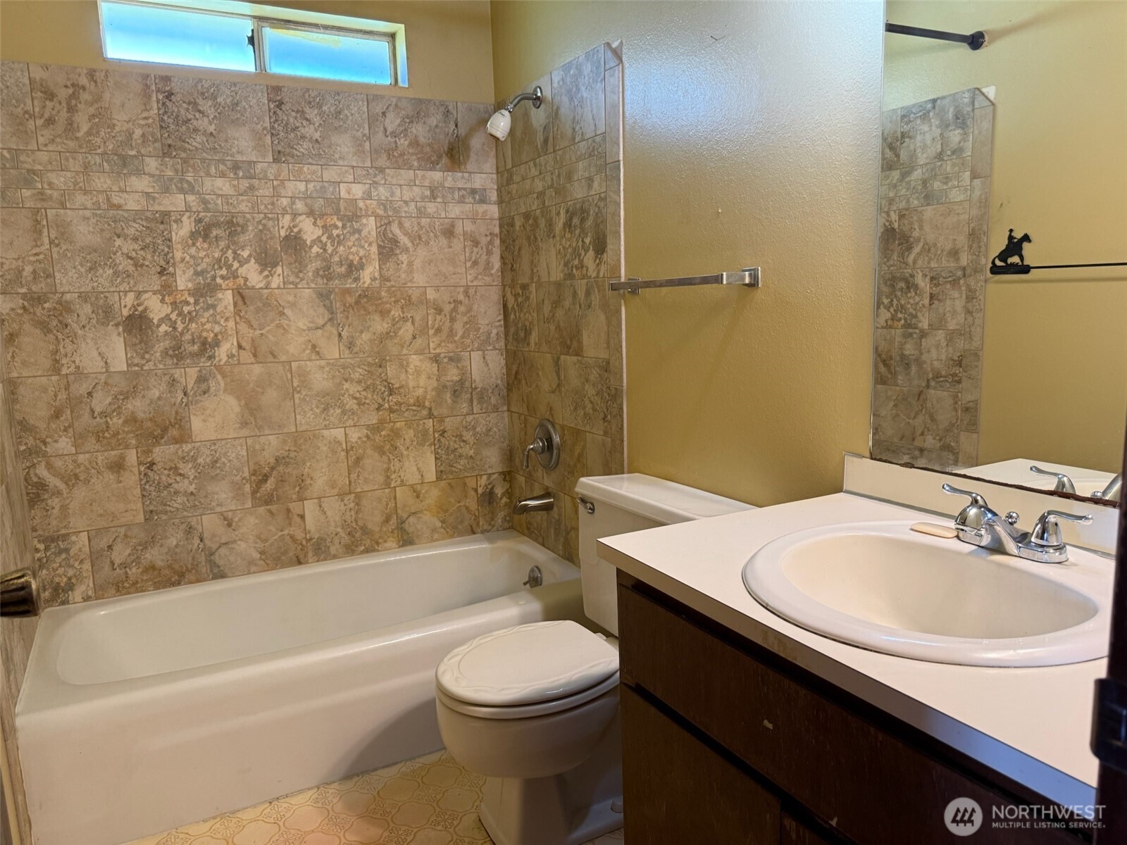 46 Cliff Robinson Lane , Sequim, WA 98382
