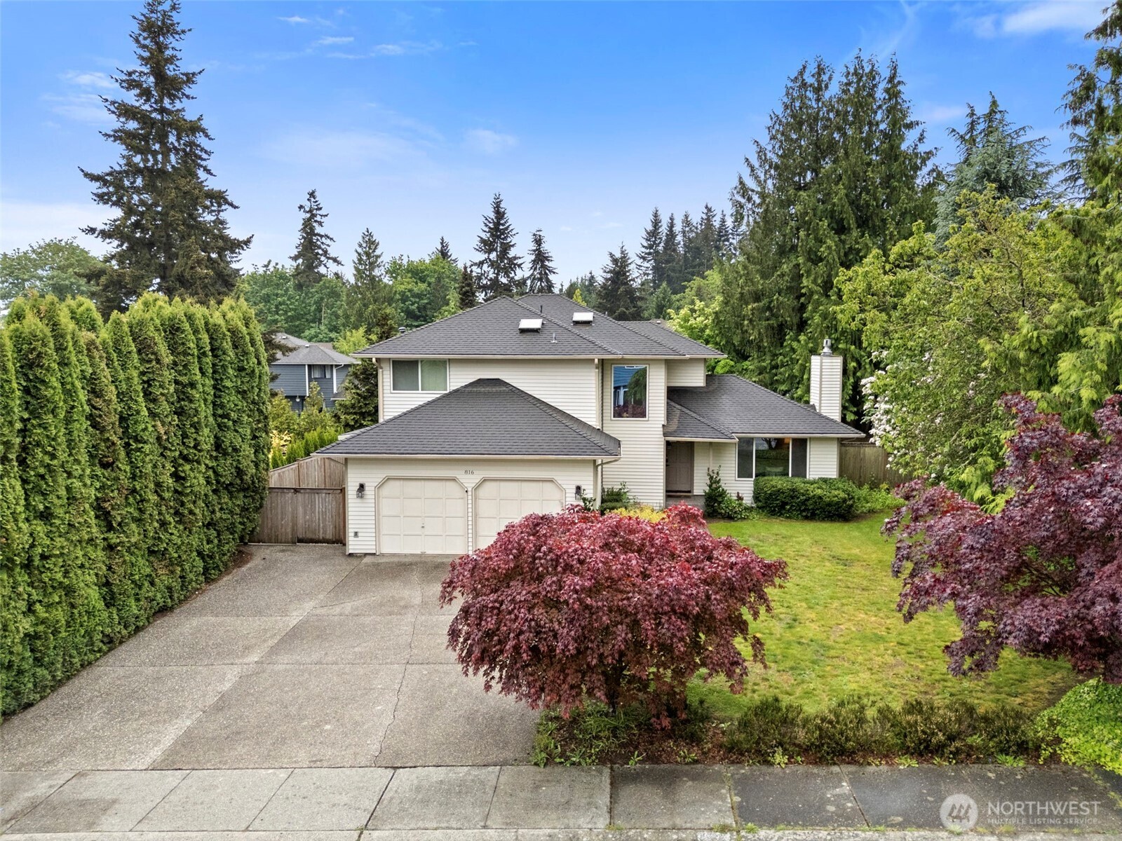 816 151st Place SW, Lynnwood, WA 98087