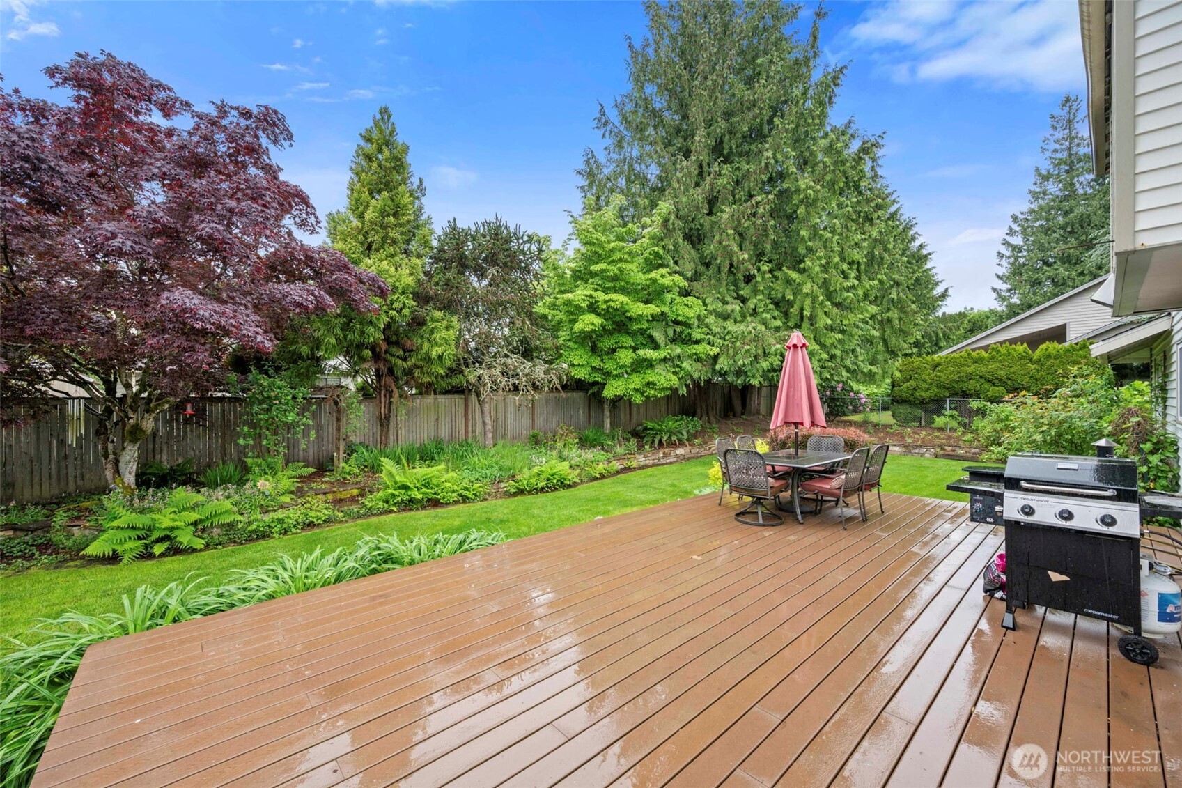816 151st Place SW, Lynnwood, WA 98087
