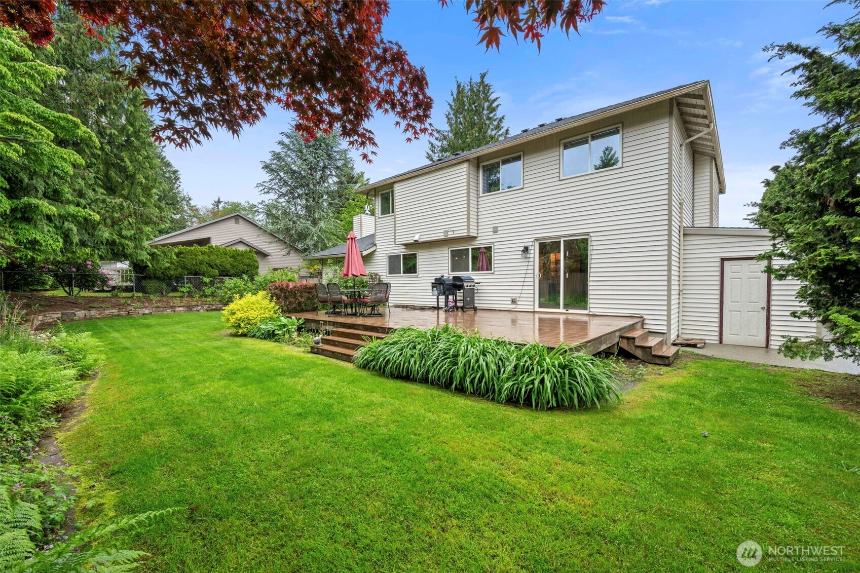 816 151st Place SW, Lynnwood, WA 98087