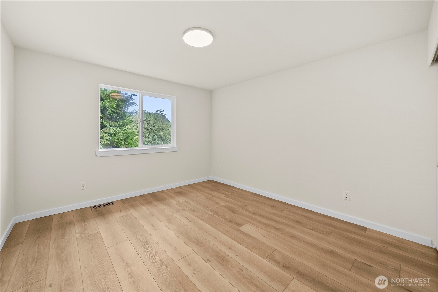 4938 Old Oak Street SE, Olympia, WA 98501