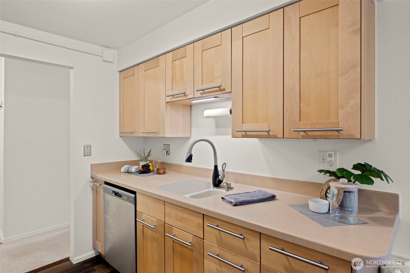 17112 NE 45th Street #56, Redmond, WA 98052