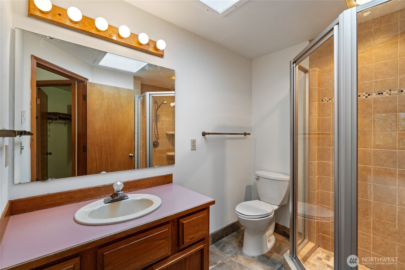 4701 Osprey Drive NE, Tacoma, WA 98422
