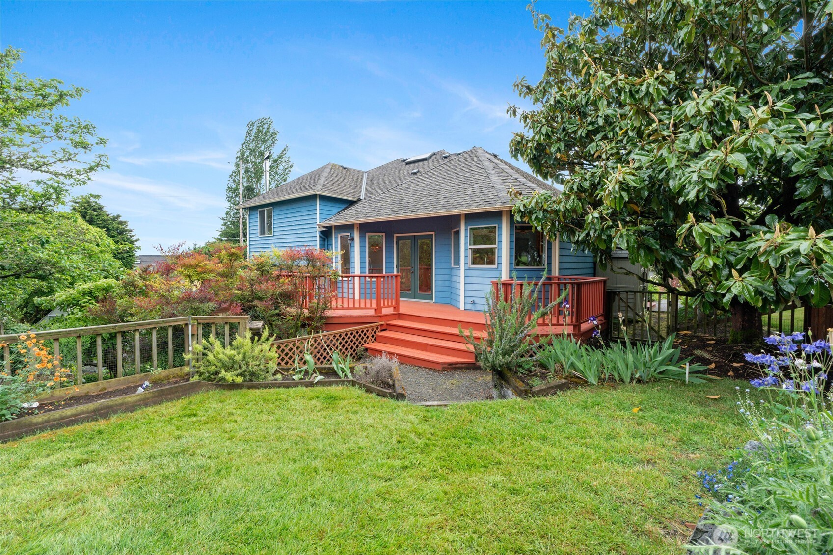 4701 Osprey Drive NE, Tacoma, WA 98422