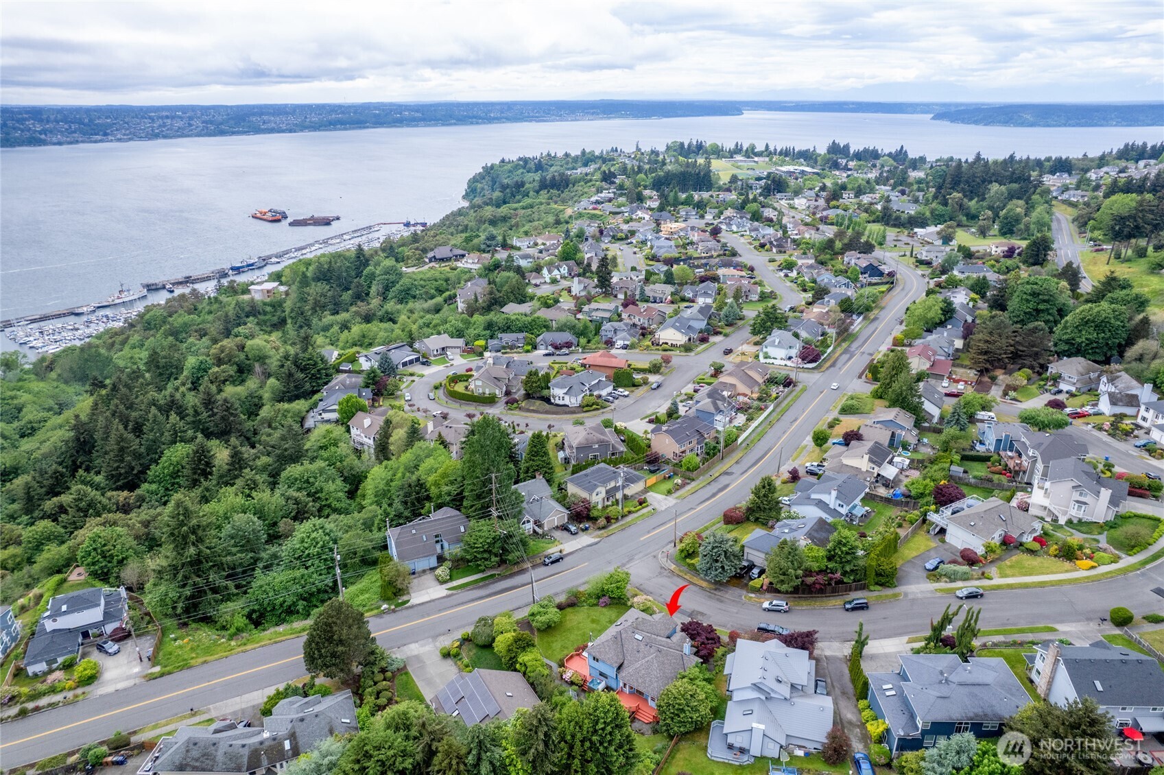 4701 Osprey Drive NE, Tacoma, WA 98422