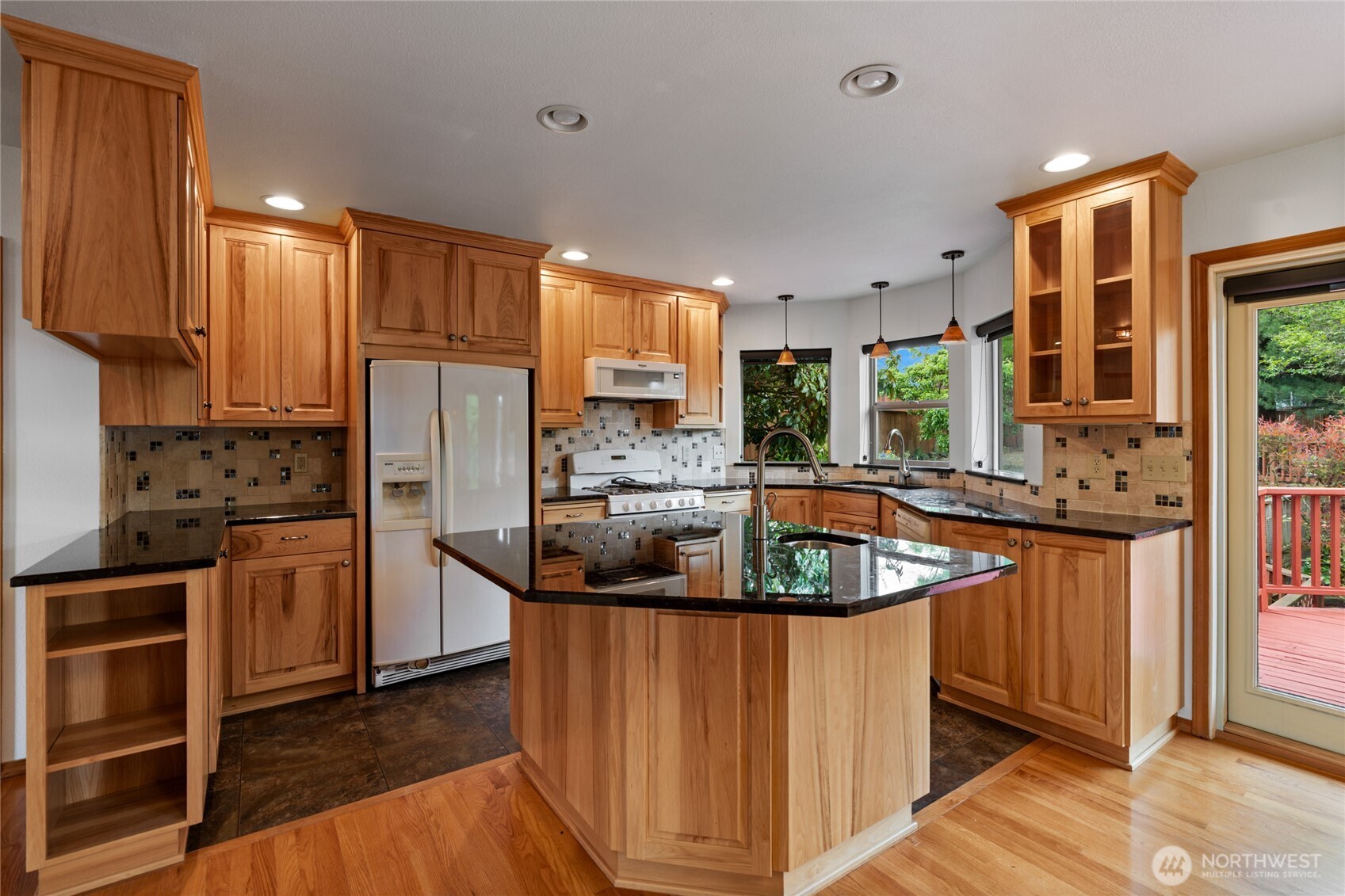 4701 Osprey Drive NE, Tacoma, WA 98422