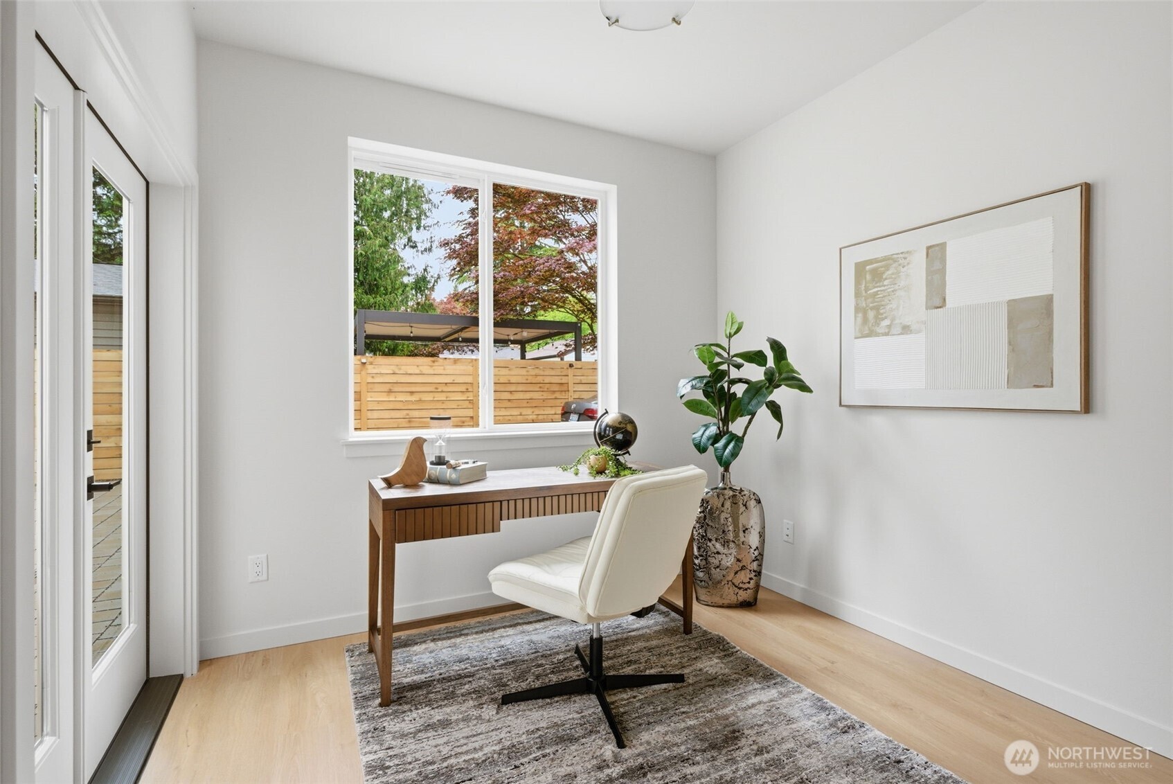 9725 Evanston Avenue N #B, Seattle, WA 98103