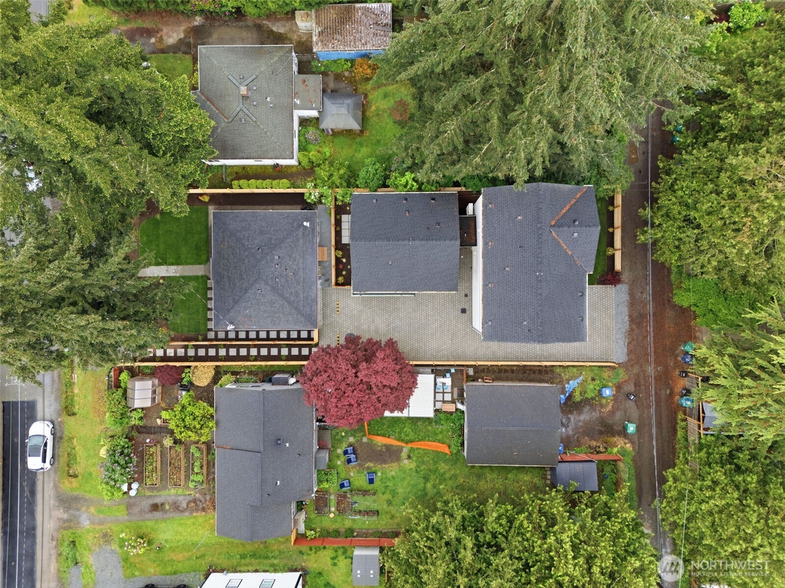 9725 Evanston Avenue N #B, Seattle, WA 98103