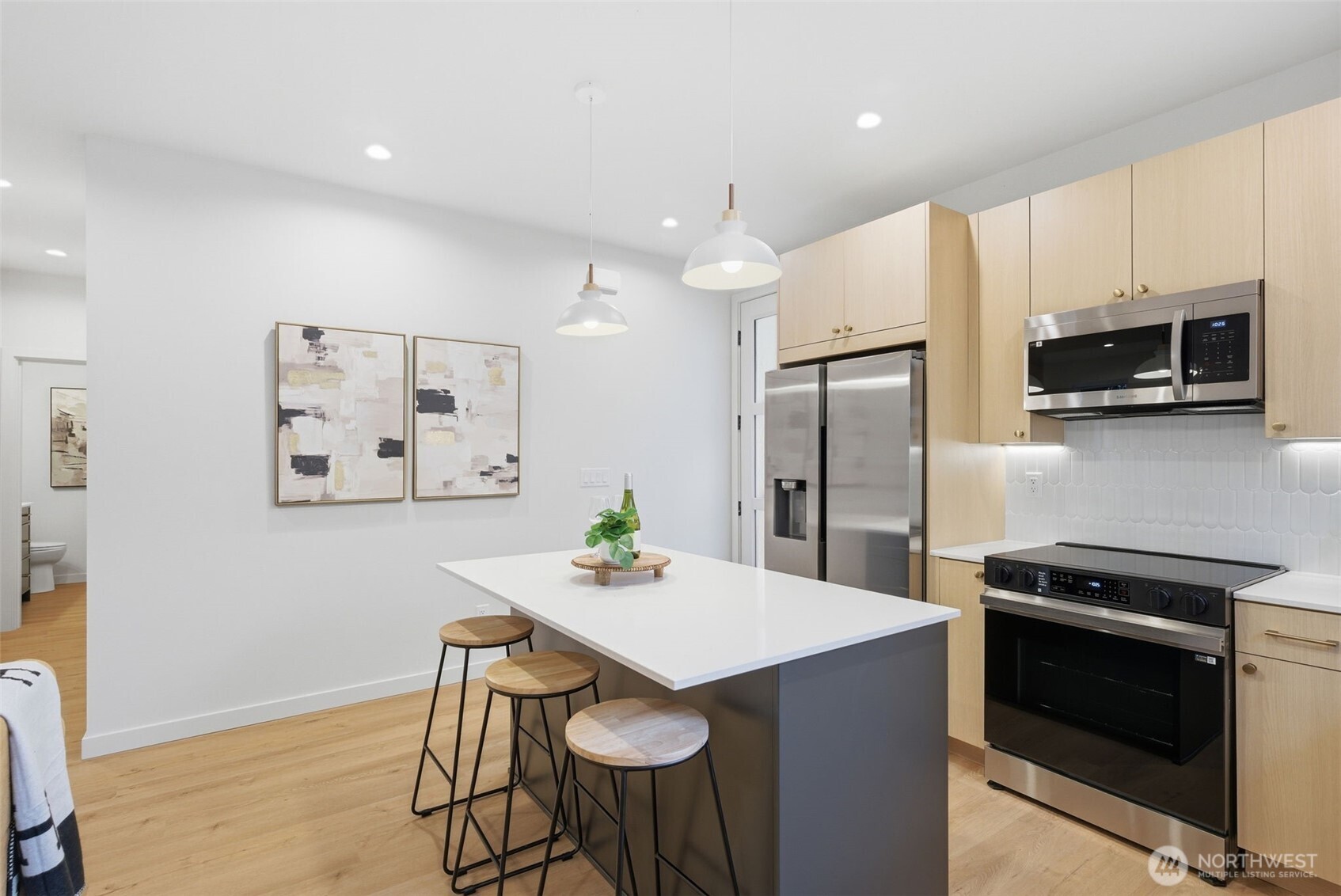 9725 Evanston Avenue N #B, Seattle, WA 98103