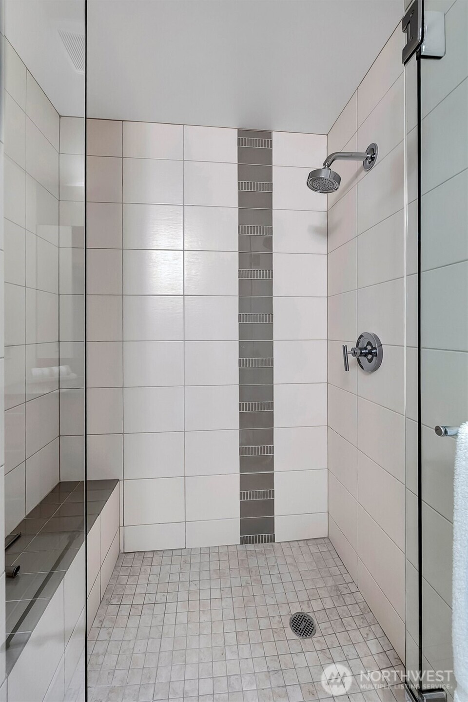 10610 NE 9th Place #400, Bellevue, WA 98004