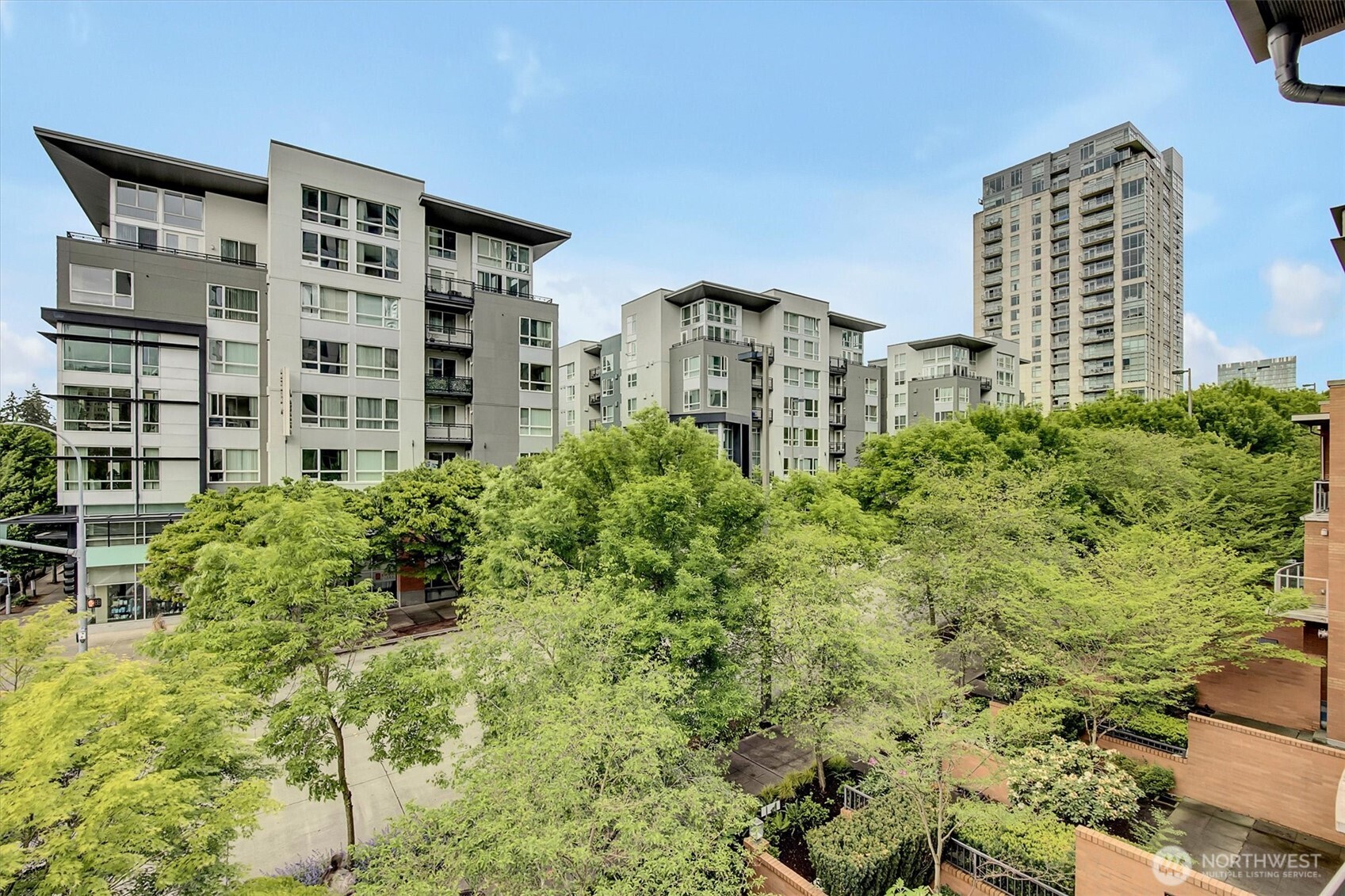 10610 NE 9th Place #400, Bellevue, WA 98004