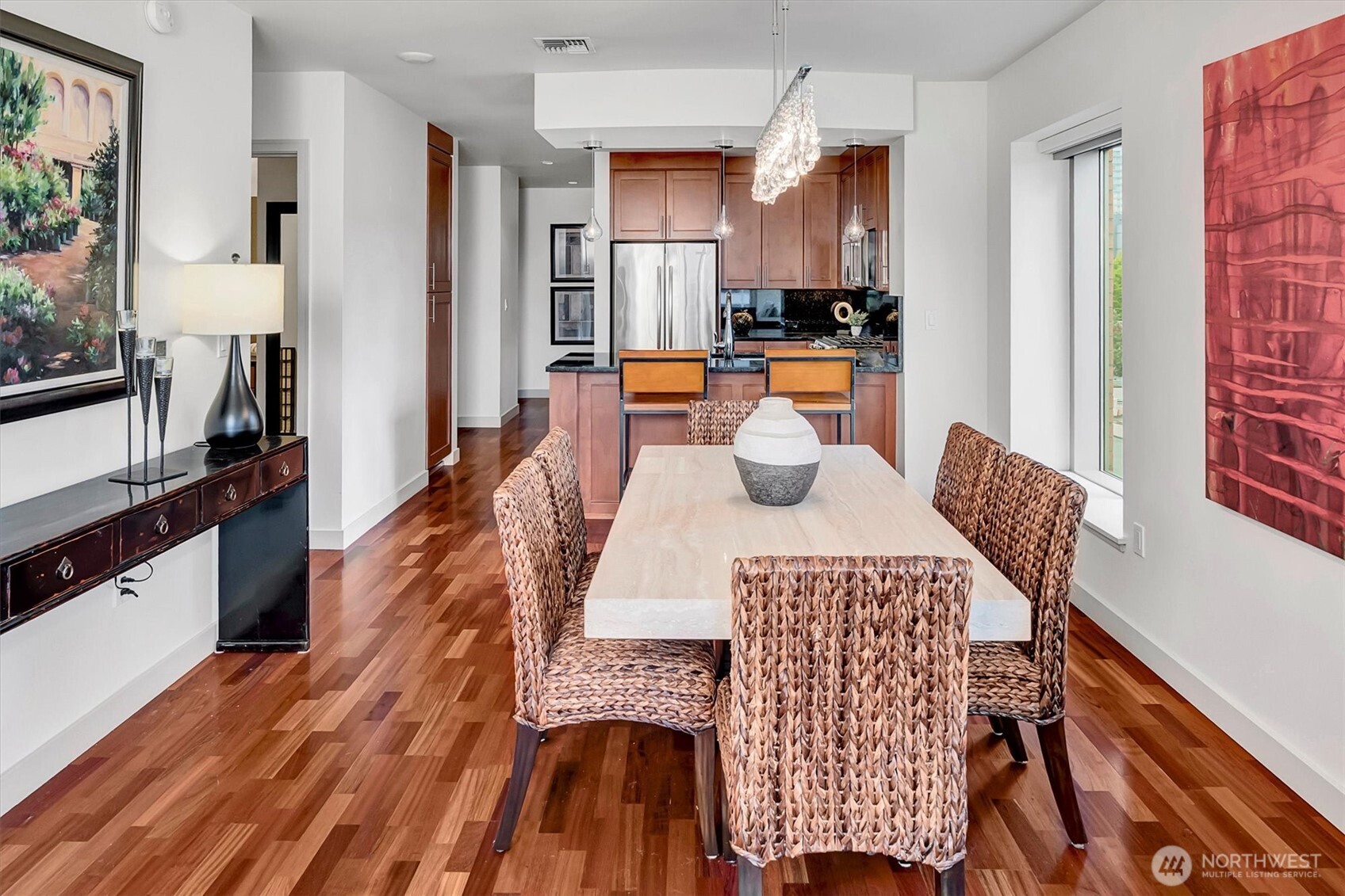10610 NE 9th Place #400, Bellevue, WA 98004