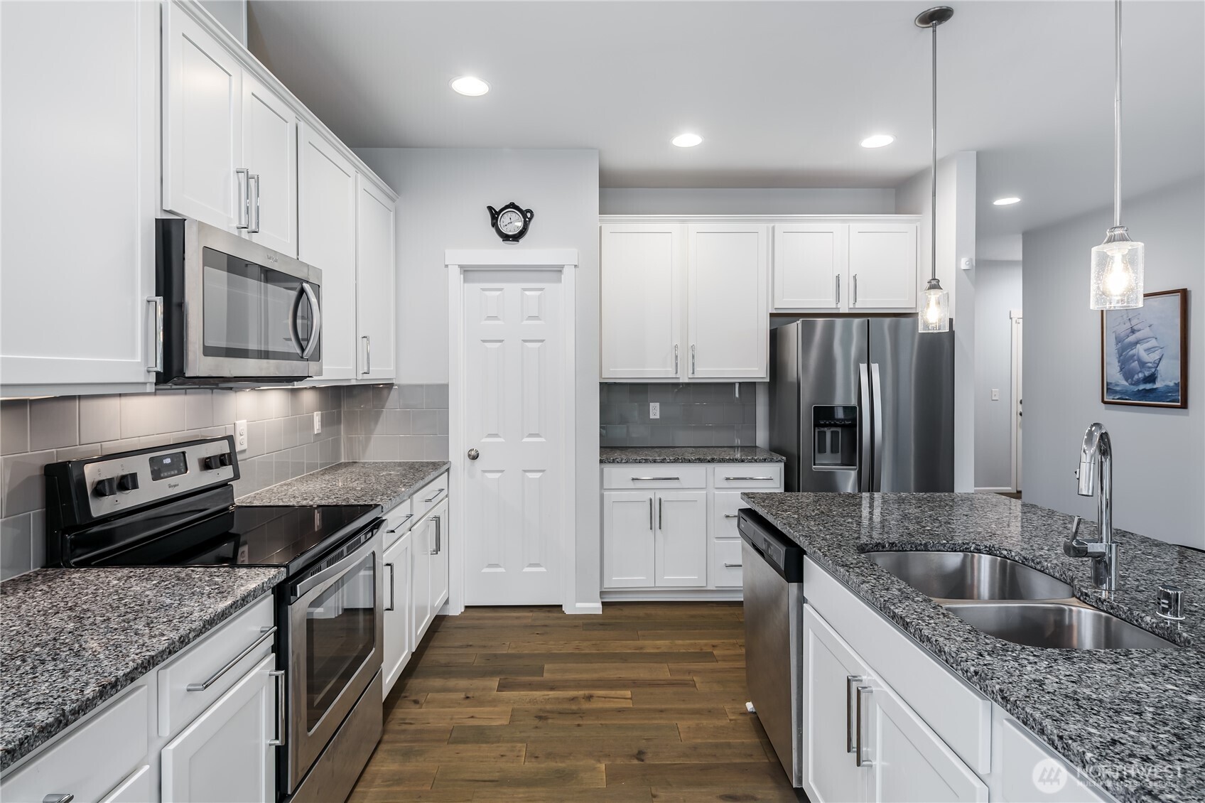 915 Alphine View Drive , Mount Vernon, WA 98274