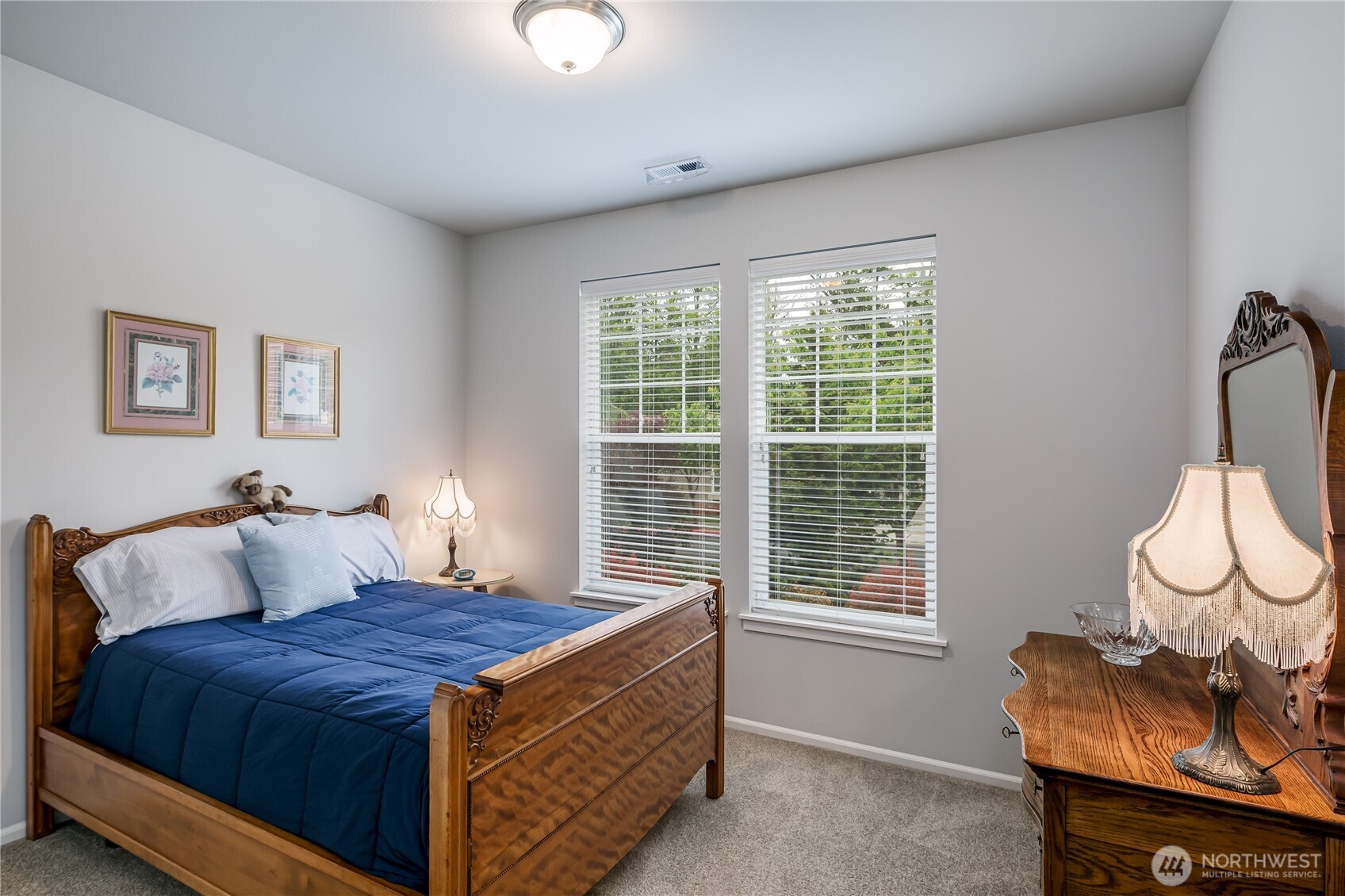 915 Alphine View Drive , Mount Vernon, WA 98274