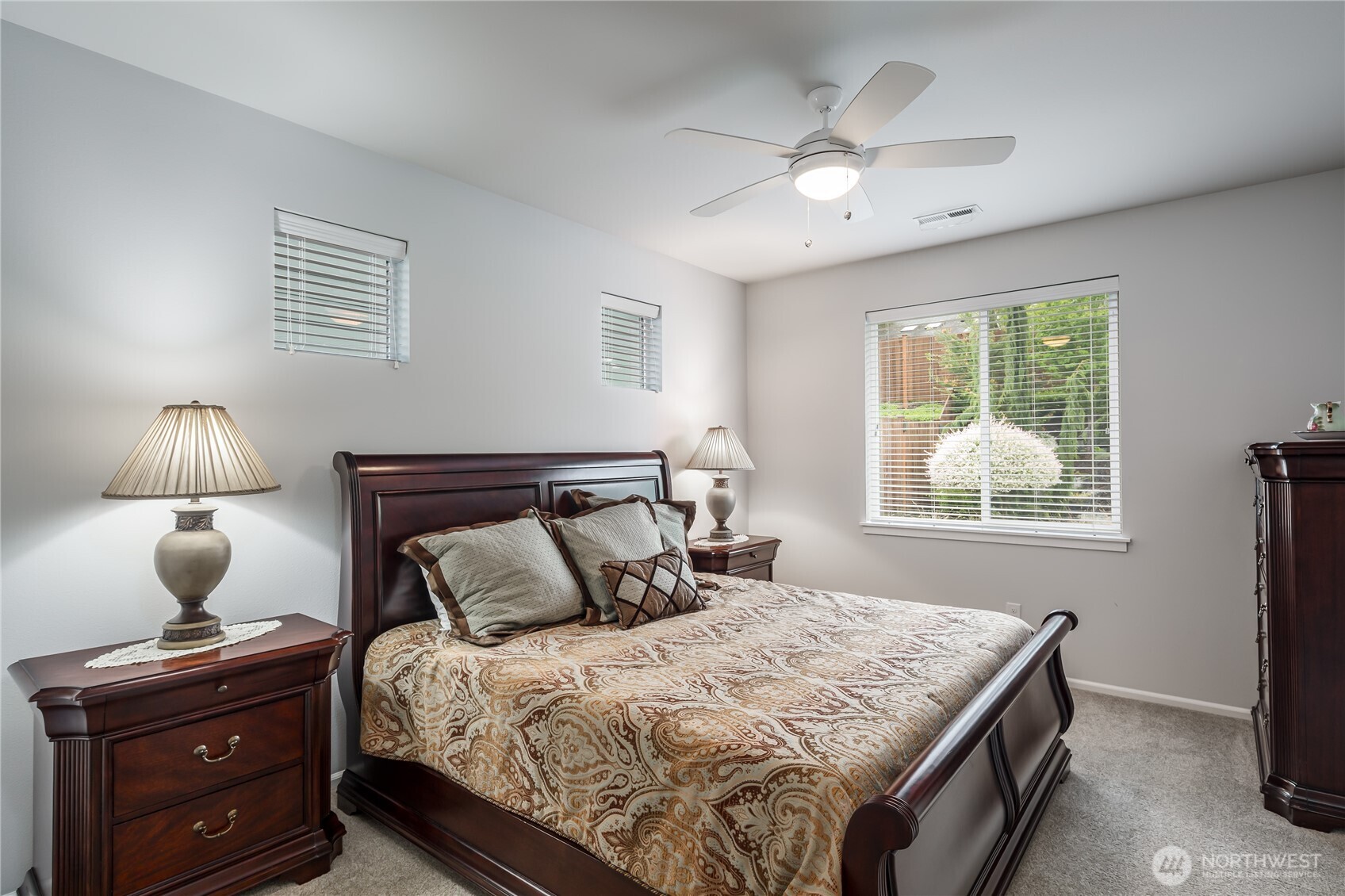 915 Alphine View Drive , Mount Vernon, WA 98274