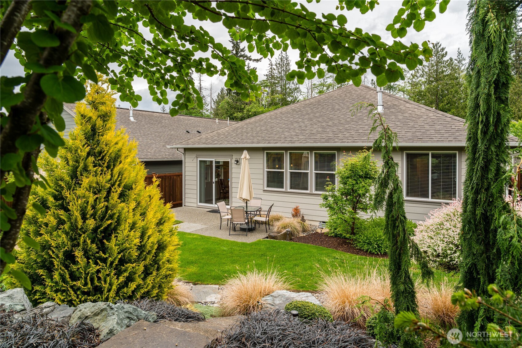 915 Alphine View Drive , Mount Vernon, WA 98274