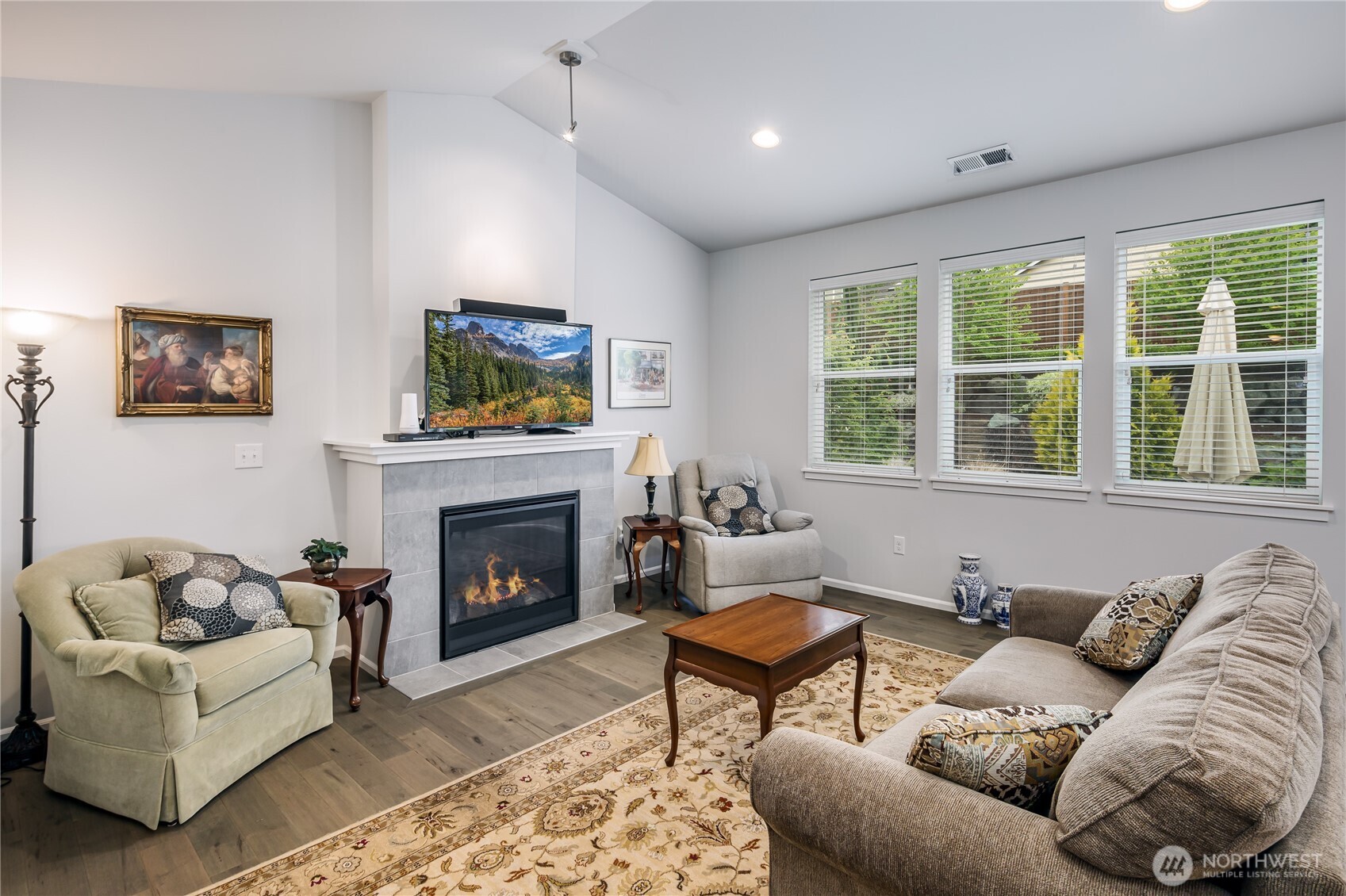 915 Alphine View Drive , Mount Vernon, WA 98274