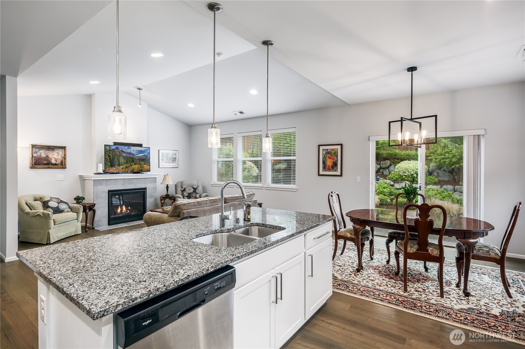 915 Alphine View Drive , Mount Vernon, WA 98274