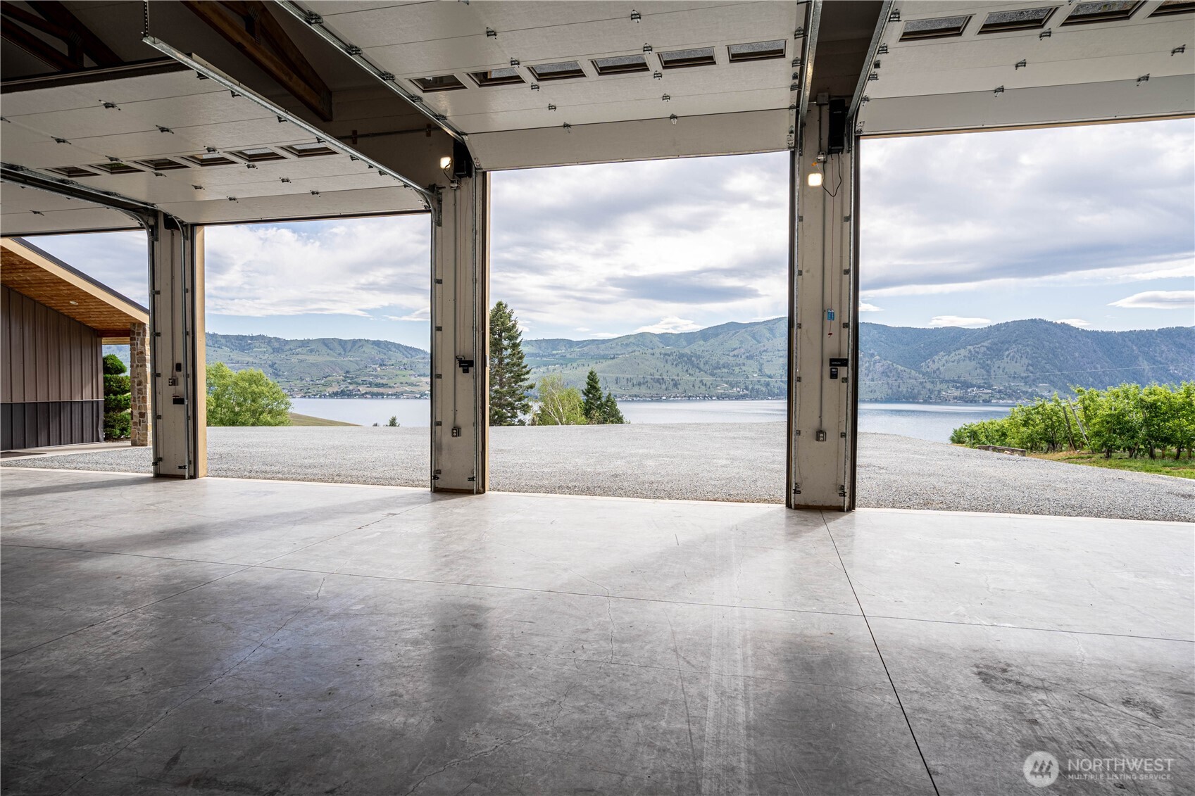 219 Corkscrew Lane , Manson, WA 98831