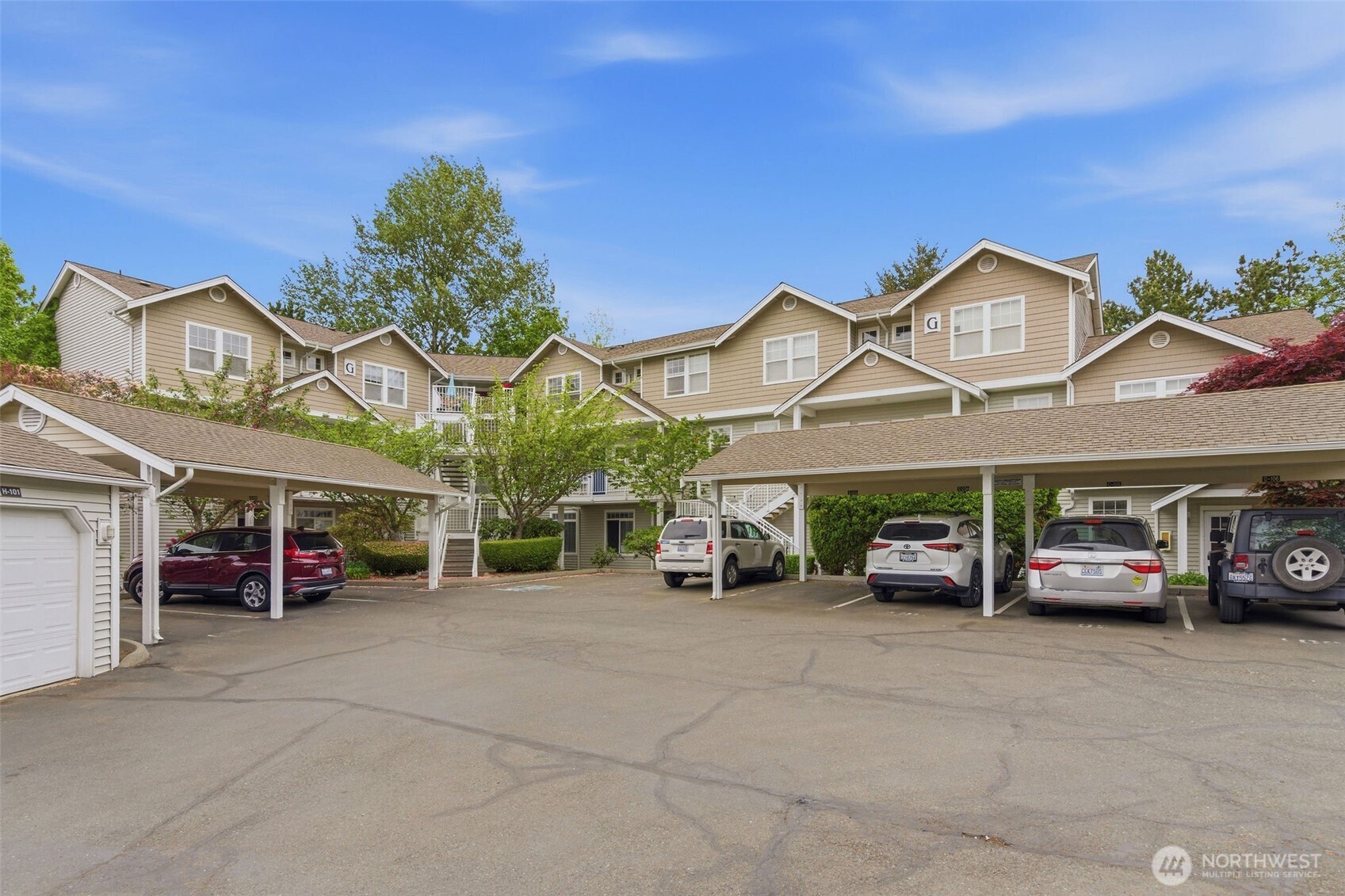 5400 Harbour Pointe Boulevard #G202, Mukilteo, WA 98275