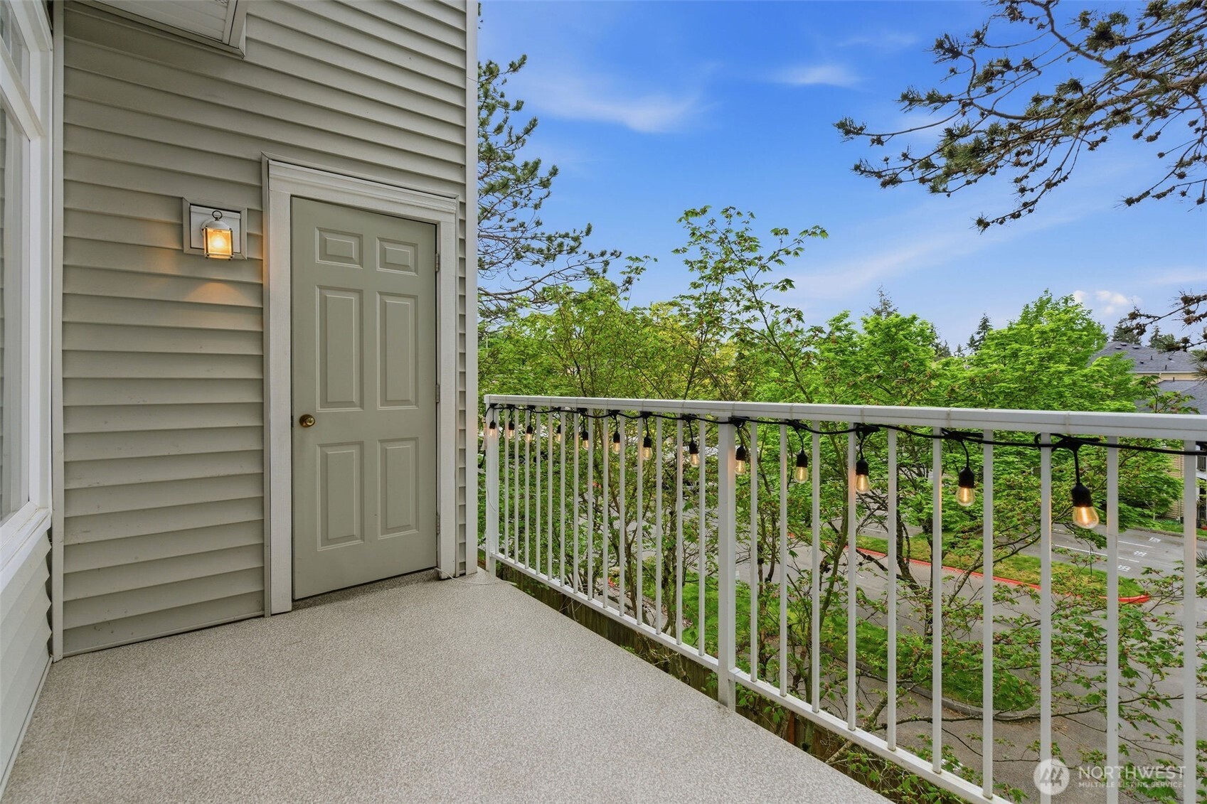 5400 Harbour Pointe Boulevard #G202, Mukilteo, WA 98275