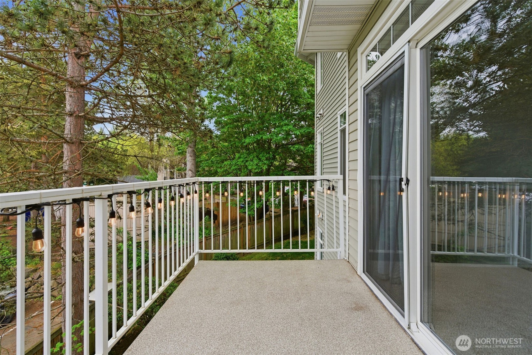5400 Harbour Pointe Boulevard #G202, Mukilteo, WA 98275