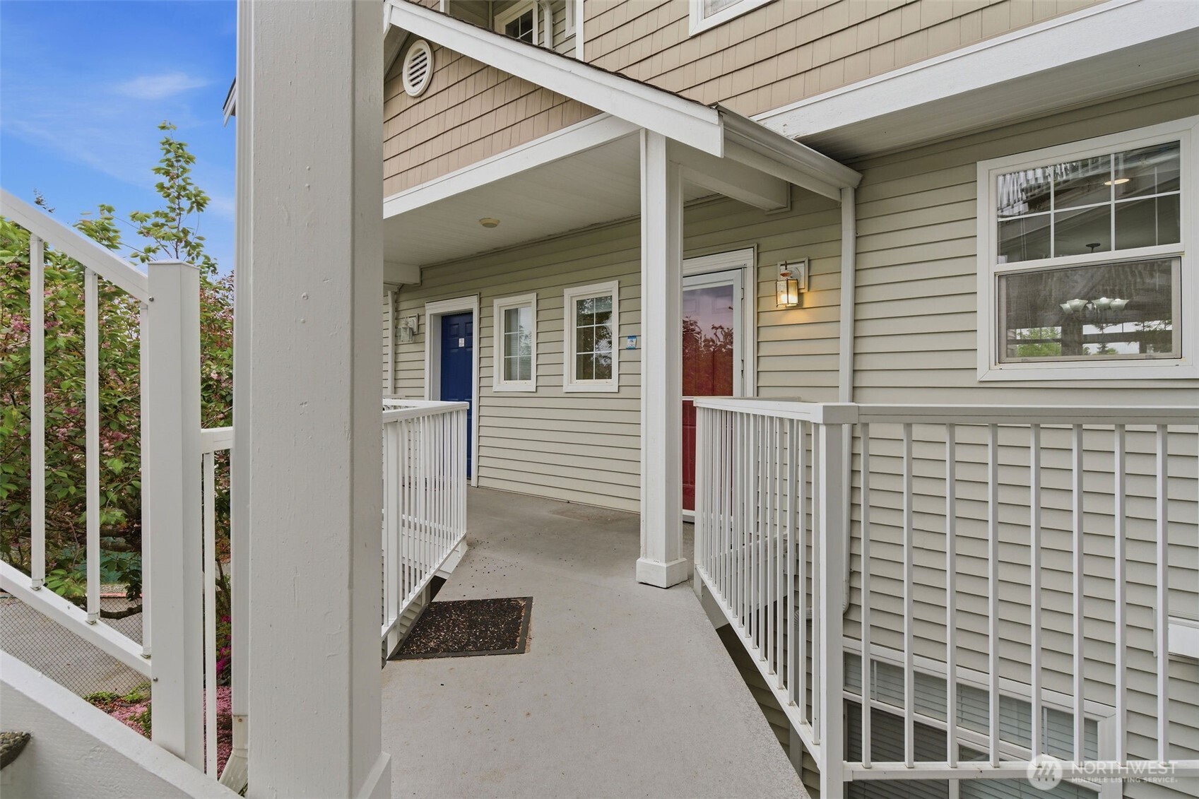 5400 Harbour Pointe Boulevard #G202, Mukilteo, WA 98275