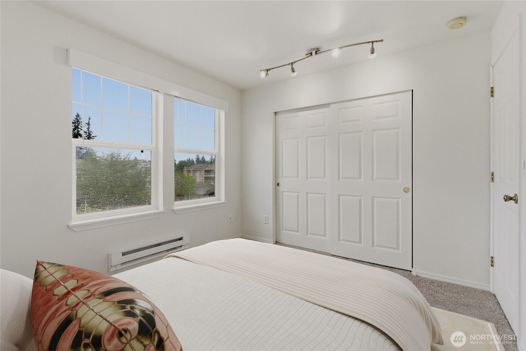 5400 Harbour Pointe Boulevard #G202, Mukilteo, WA 98275