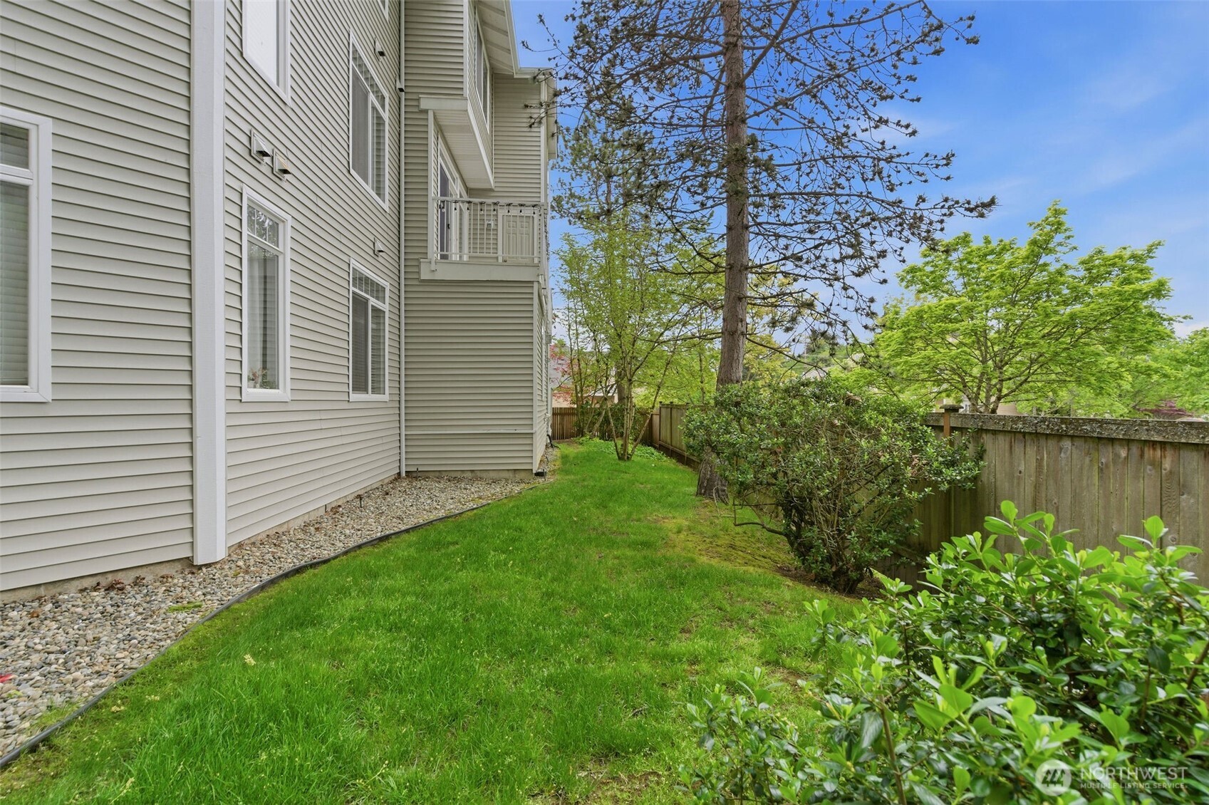 5400 Harbour Pointe Boulevard #G202, Mukilteo, WA 98275