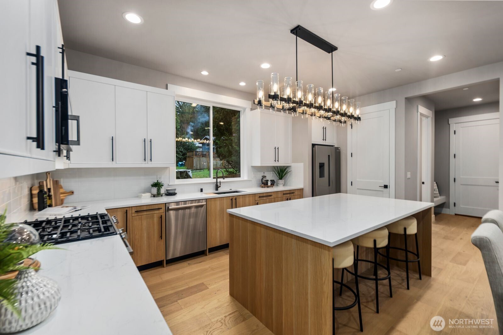 5012 114th Avenue NE, Kirkland, WA 98033
