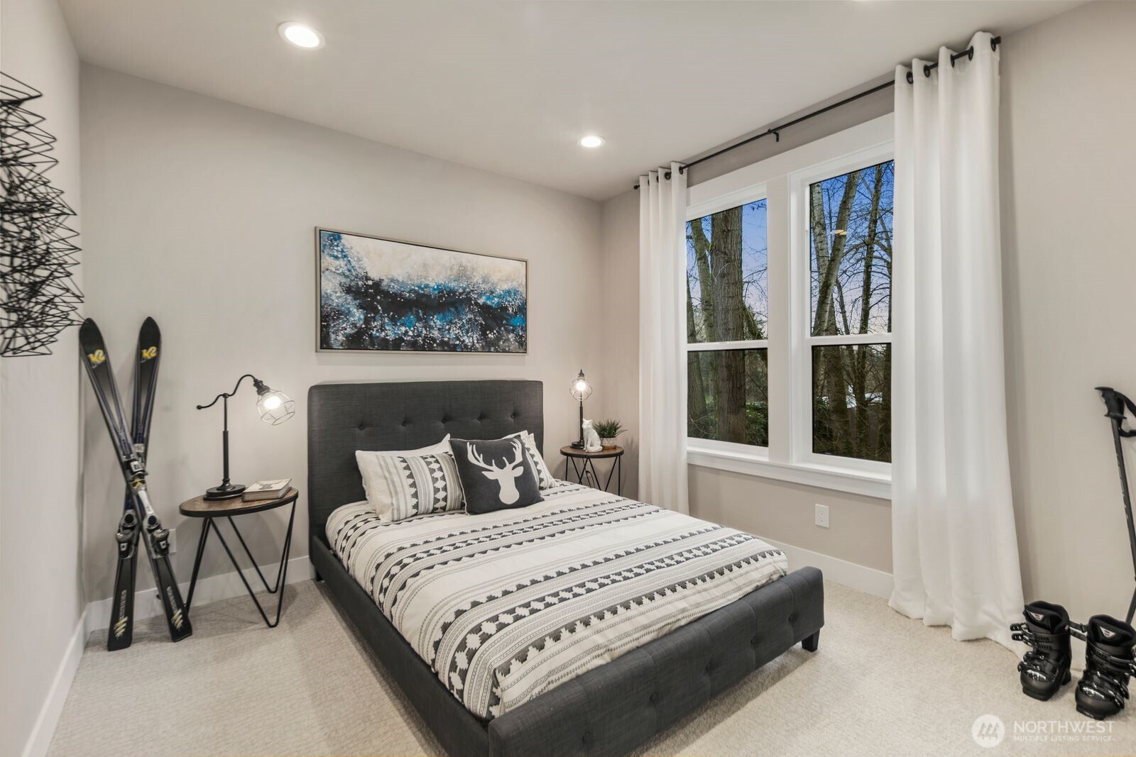 5012 114th Avenue NE, Kirkland, WA 98033