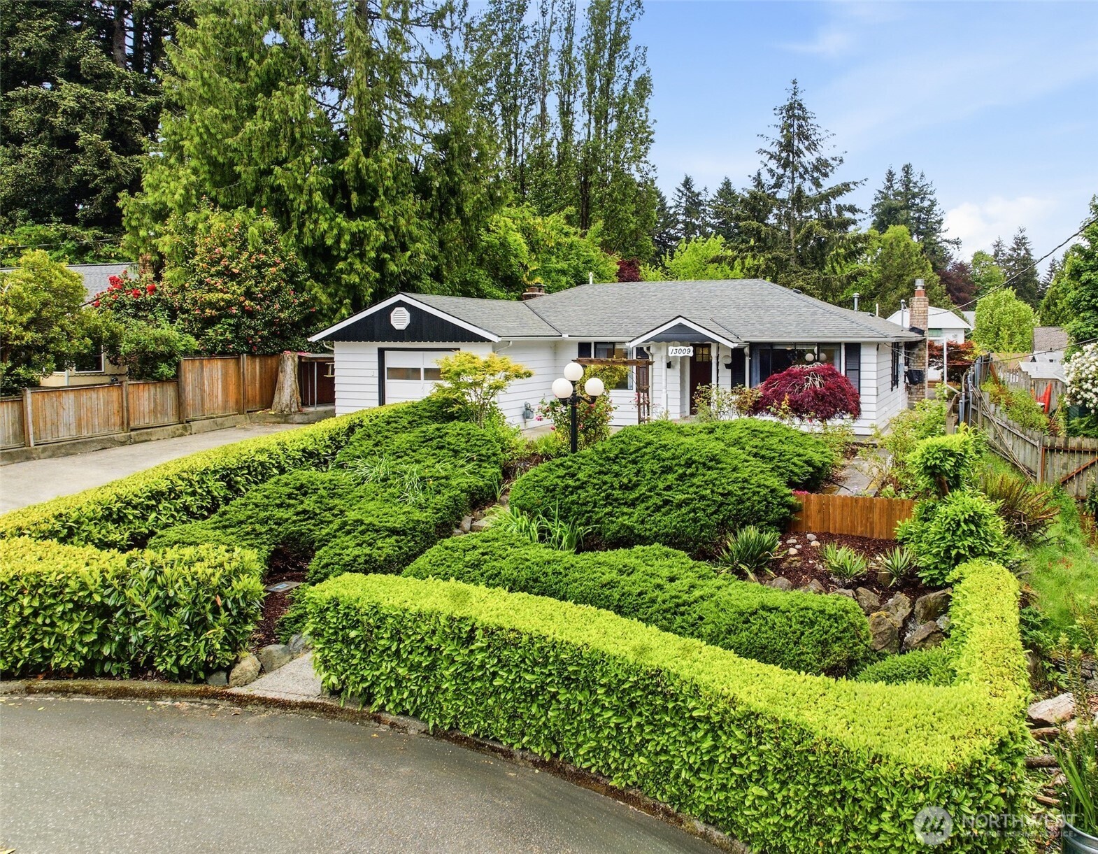 13009 6th Place SW, Burien, WA 98146