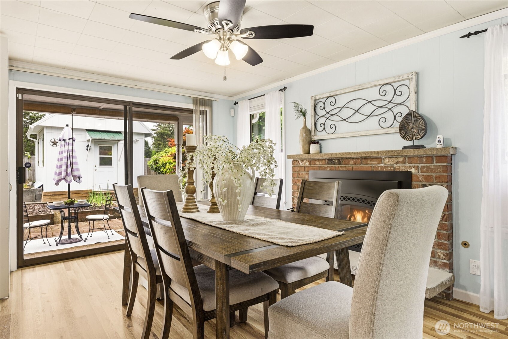 13009 6th Place SW, Burien, WA 98146