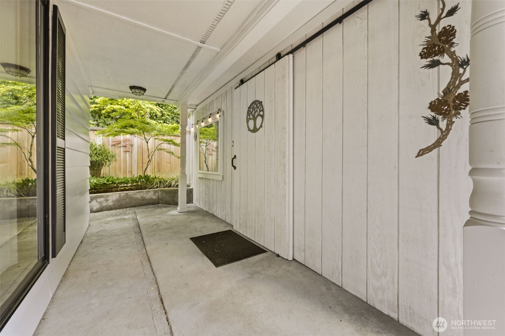 13009 6th Place SW, Burien, WA 98146