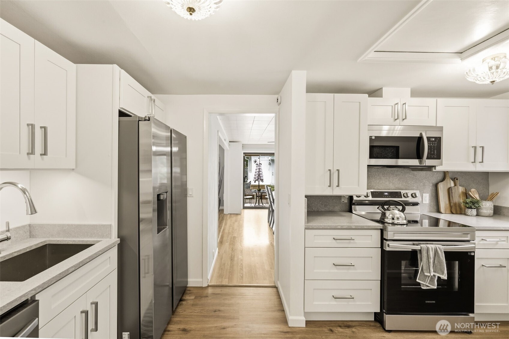 13009 6th Place SW, Burien, WA 98146