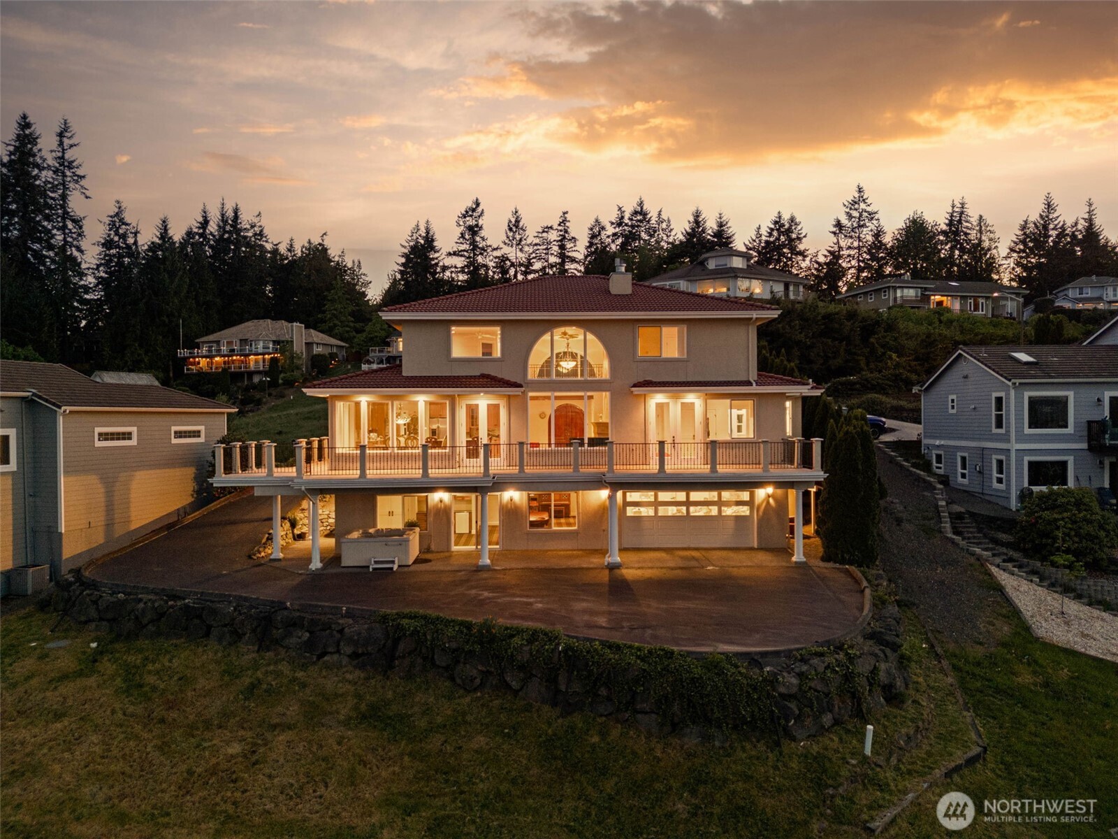 11182 Aquila Place NE, Poulsbo, WA 98370