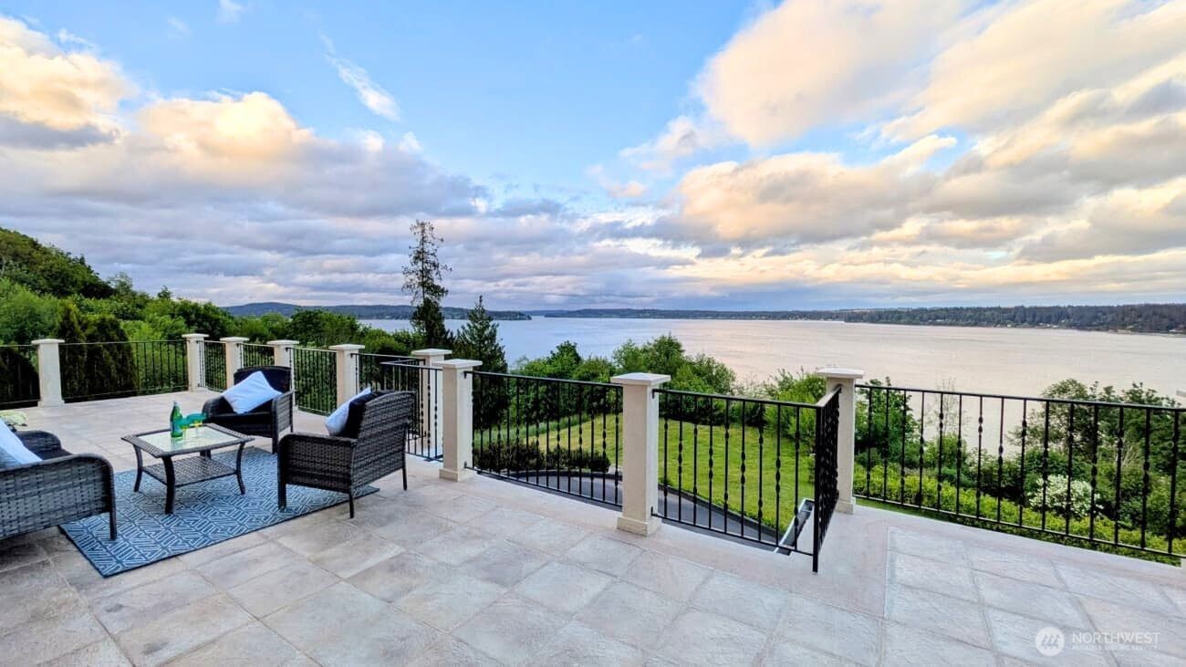 11182 Aquila Place NE, Poulsbo, WA 98370