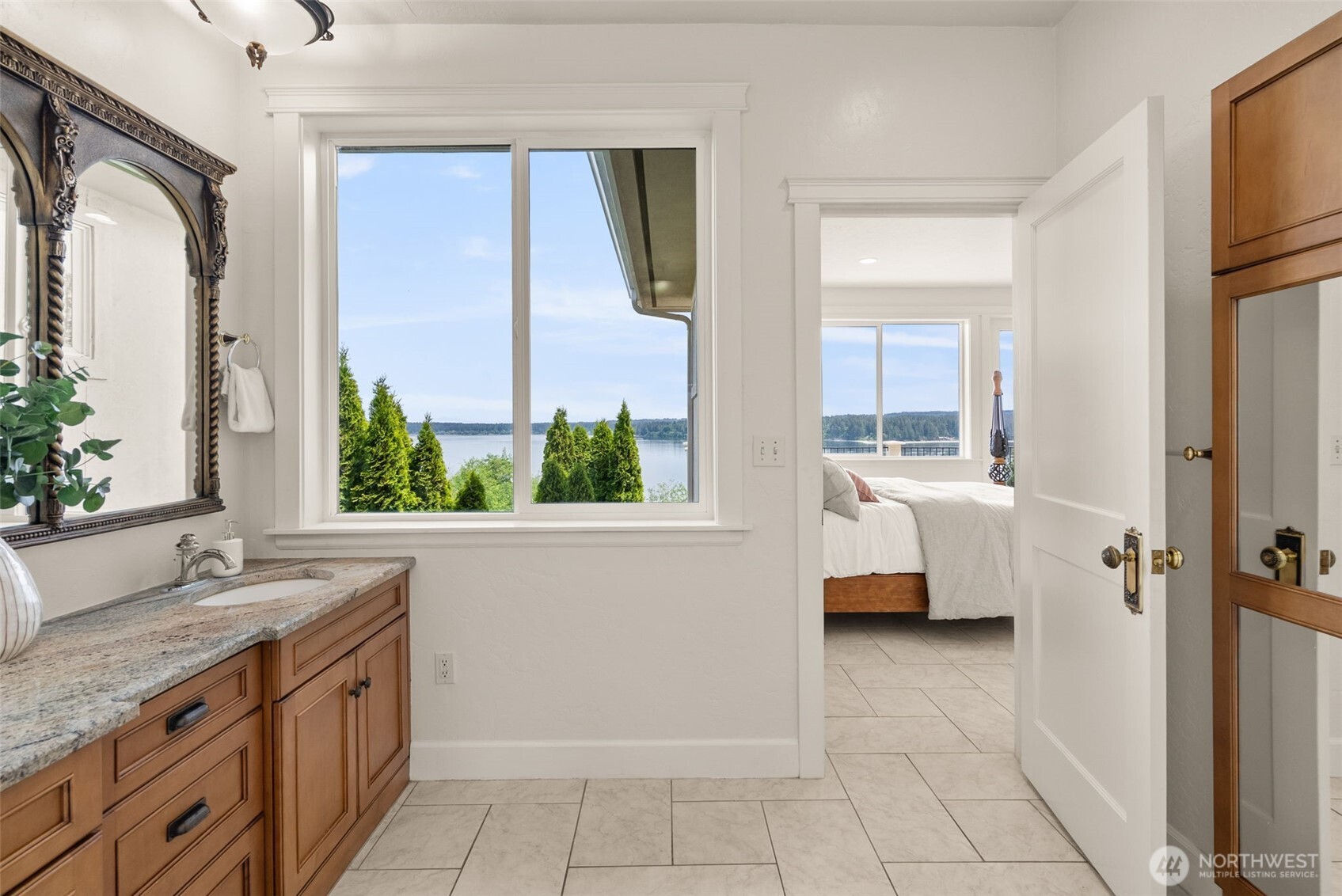11182 Aquila Place NE, Poulsbo, WA 98370