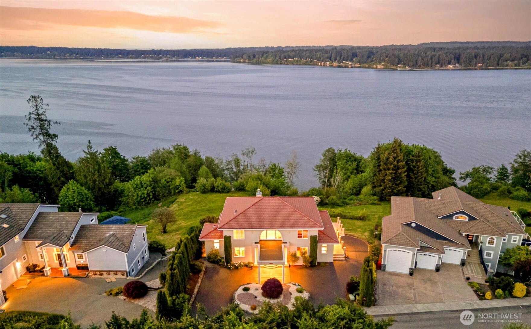 11182 Aquila Place NE, Poulsbo, WA 98370